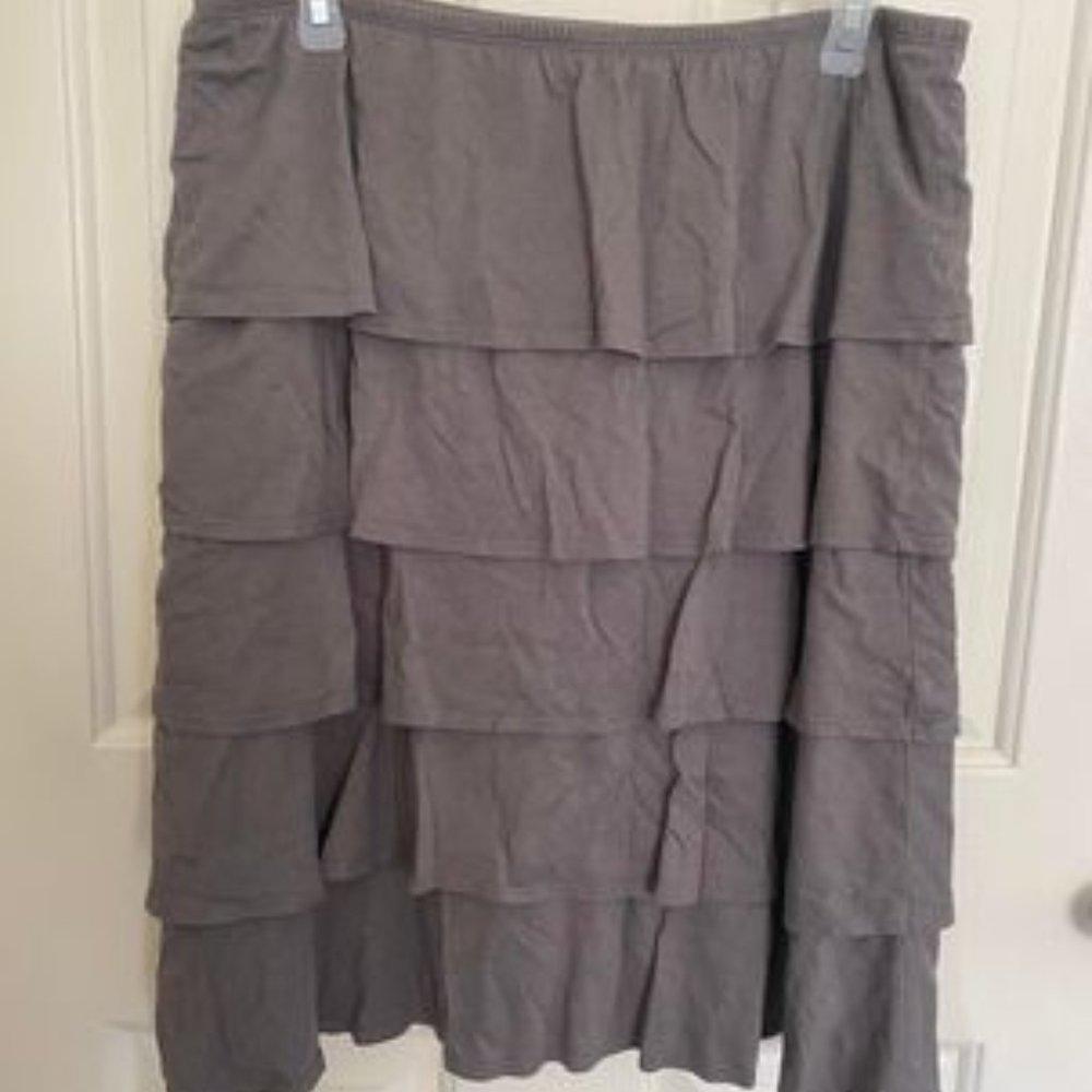 Tiered Ruffle Skirt - Picture 2 of 3